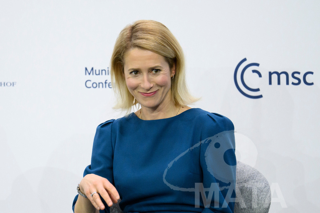 _DWA4838 | MATA IndoCon - Realisiert mit Pictrs.com