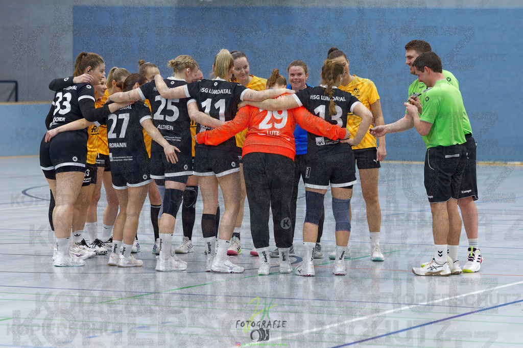 Handball Frauen Oberliga Mitte, HSG Eibelshausen/Ewersbach - HSG Lumdatal | Handball Frauen Oberliga Mitte, HSG Eibelshausen/Ewersbach - HSG Lumdatal am 21.02.2026 in Dietzhölztal-Steinbrücken (Sporthalle am Hammerweiher)Photo © 2026 - Jörg Heinrich - Realisiert mit Pictrs.com