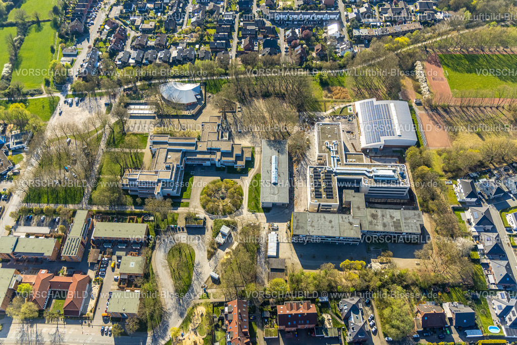 Luenen250404398 | Luftbild, Schulzentrum Altlünen, Realschule und Gymnasium, Kita Kleiner Kreisel Lünen e.V., Nordlünen, Lünen, Ruhrgebiet, Nordrhein-Westfalen, Deutschland