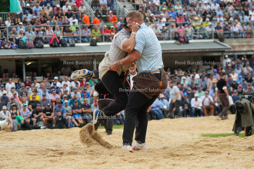RB_03290 | René Burch leidenschaftlicher Fotograf aus Kerns in Obwalden.  Hier finden sie Sport, Landschaft und Natur Fotografie.
 - Realisiert mit Pictrs.com