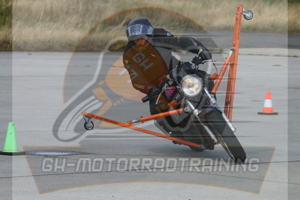 IMG_3444 | gh-motorradtraining-foto.de - Realisiert mit Pictrs.com