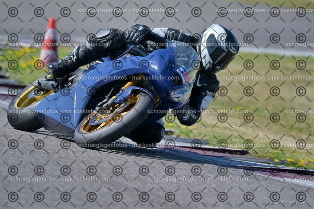 26BT02-0362 | markuskiefer.com - Realisiert mit Pictrs.com