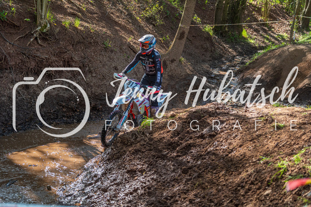 JHF.ECHT.3h.Sonntag.211 | jennyhubatsch-endurofotografie