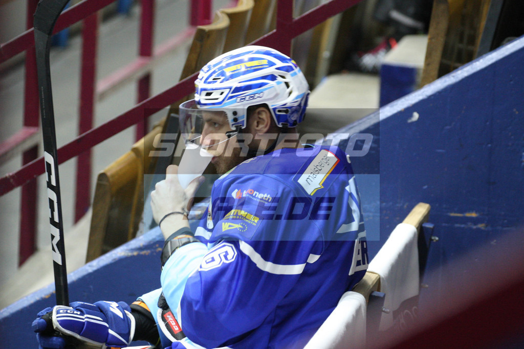 SC Riessersee - Höchstadt Alligators | Sam Verelst - Eishockey Oberliga Süd SC Riessersee - Höchstadt Alligators - © Sportfoto-Sale (MK) - Realisiert mit Pictrs.com