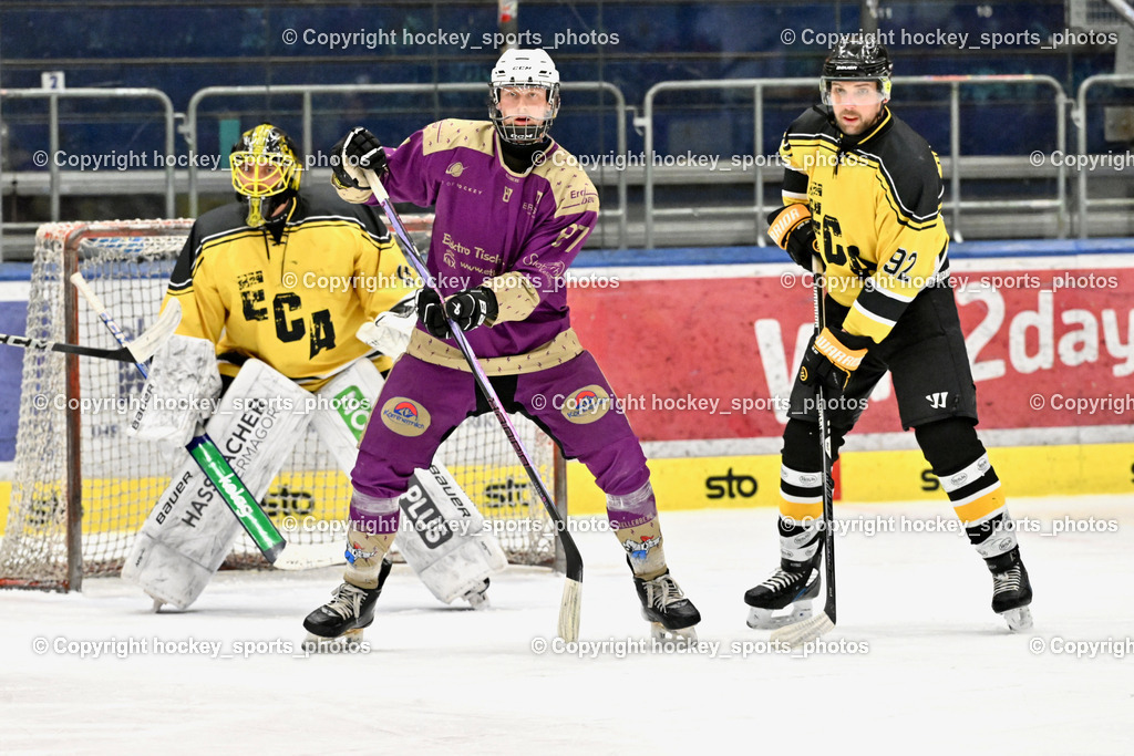 EC Kellerberg vs. EC Arnoldstein | #92 Wohlmuther Tobias EC Arnoldstein, #87 Tischner Julian EC Kellerberg, #11 Santner Christian EC Arnoldstein, EC Kellerberg vs. EC Arnoldstein, EC Kellerberg vs. EC Arnoldstein am 27.01.2026 in Villach (Stadthalle Villach), Austria, (Photo by Bernd Stefan)