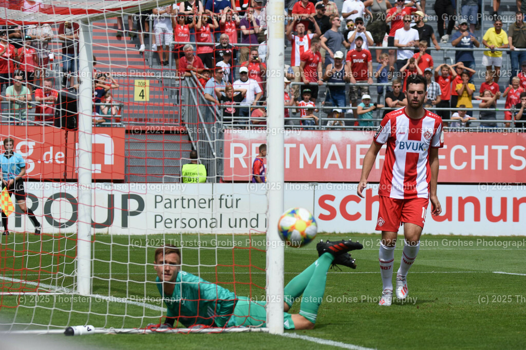 3. Football - League Wuerzburg vs. Bayern II | 3. Football - League Wuerzburg vs. Bayern II, Wuerzburger Kickers vs. Bayern Muenchen II on 20.07.2019 in the Flyeralarm ARENA in Wuerzburg, (Germany)


DFL REGULATIONS PROHIBIT ANY USE OF PHOTOGRAPHS as IMAGE SEQUENCES and/or QUASI-VIDEO. - Realisiert mit Pictrs.com