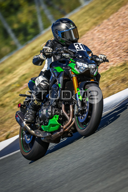 0031-260814BB-020_31 | Deine Full-Service-Agentur für ✔️Videoproduktionen und ✔️Motorsportfotografie Jetzt Angebot anfragen!