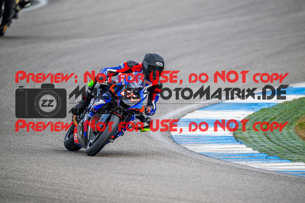 MaZZes_Fotomatrix_20240317_6007705_9732 | Fotograf Mathias Schmid
Sportfotograf,
Eventfotograf,
Hochzeitsfotograf,
Portraitfotograf