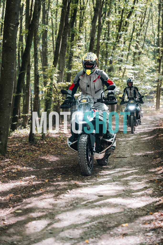MOTOSHOT_BIKESDIRT_BBQ_JH_03300 | MOTOSHOT
