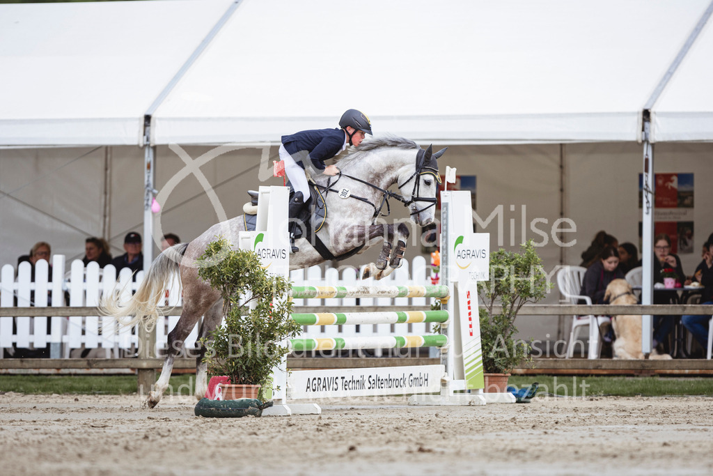 240504_PonyTrophy-251 | Deine schönsten Turniermomente als professionelle Fotos! Entdecke hochwertige Pferdesport-Fotografie im Online-Shop. Jetzt Fotos finden & bestellen!