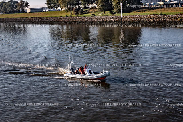 DJI_0289 | 30.09.2022 Drohnenaufnahmen Dt. Schifffahrtstag 2022 Bremen Wendebecken / Weser