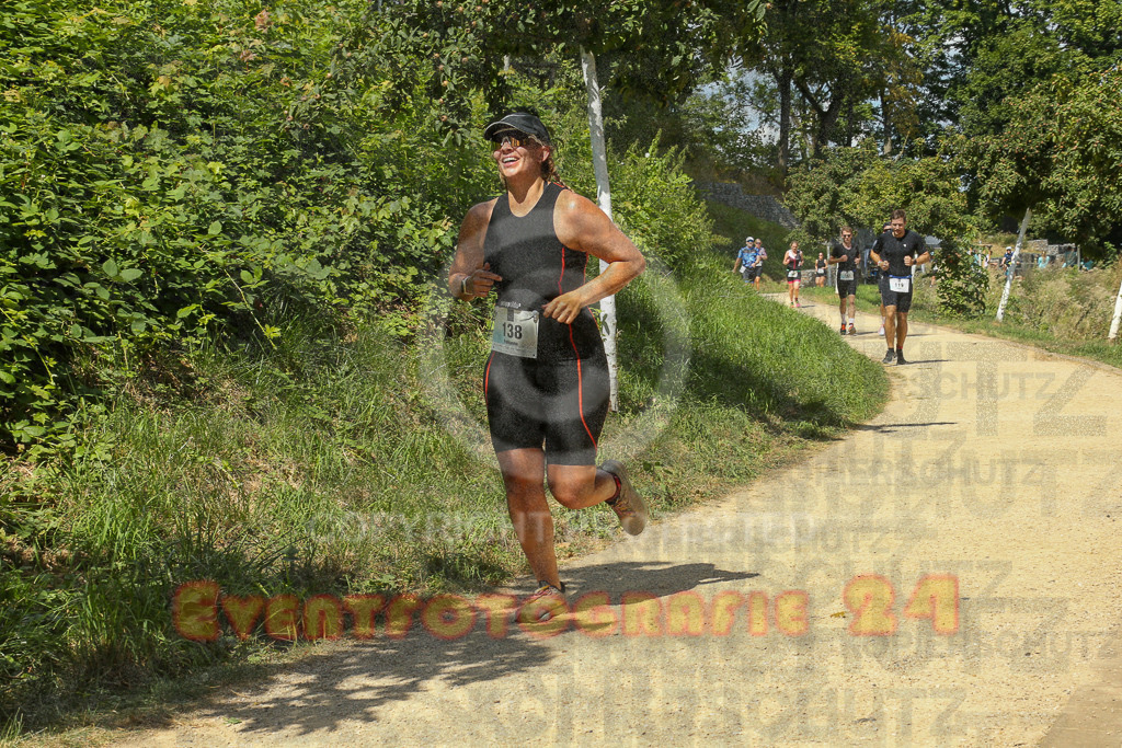 250824_1240_EX1_0134 | Sportfotografie im Rhein-Sieg Kreis, Köln, Bonn, NRW, Rheinland Pfalz, Hessen, etc. Unser Tätigkeitsfeld umfasst den Laufsport vom Volkslauf über den Marathon, Duathlon, Triathon bis zum Ultralauf wie Kölnpfad Ultra oder Schindertrail.