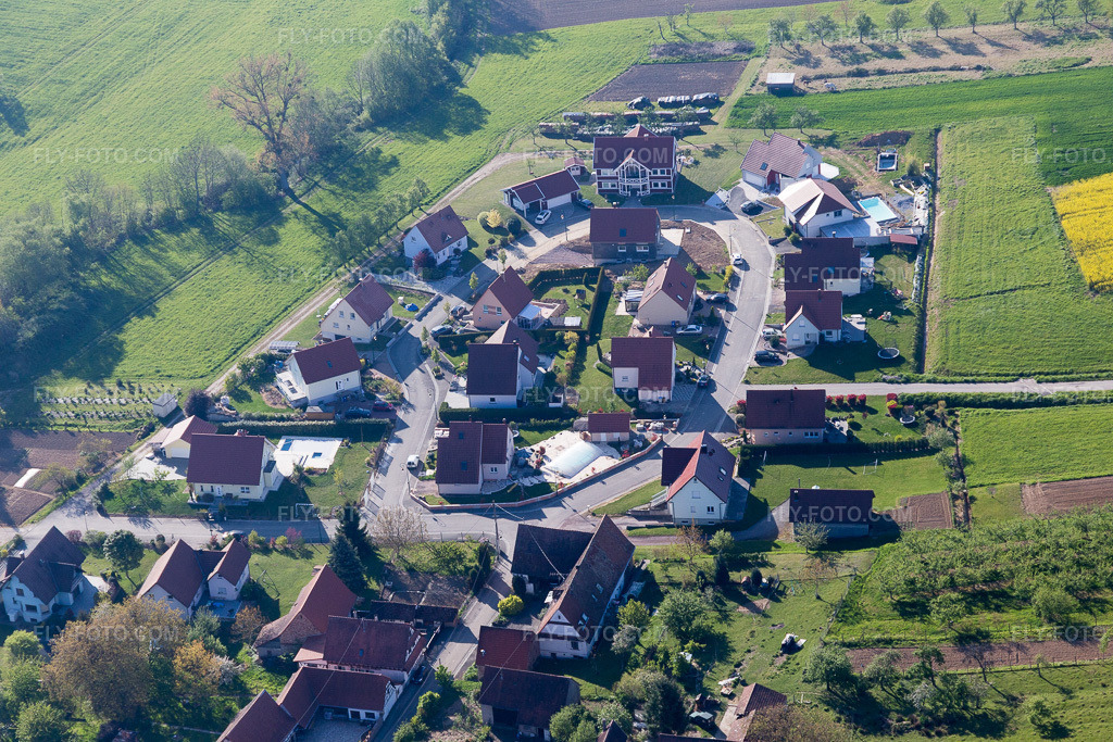 Aerial view: View of the town in Cleebourg in the state Bas-Rhin, France.Photo: IMG_099317.jpg taken on 04/30/2017 by Werner Riehm/FLY-FOTO.comResolution of the original: 5472 x 3648 px