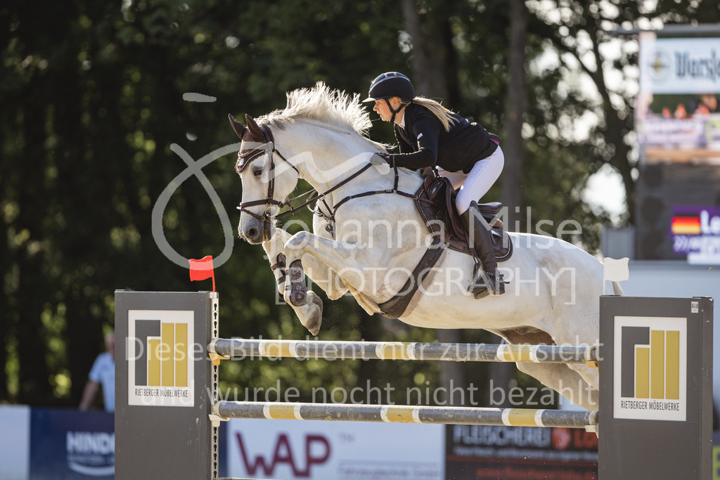 230826_Delbrueck_S1-Spr-937 | Deine schönsten Turniermomente als professionelle Fotos! Entdecke hochwertige Pferdesport-Fotografie im Online-Shop. Jetzt Fotos finden & bestellen!