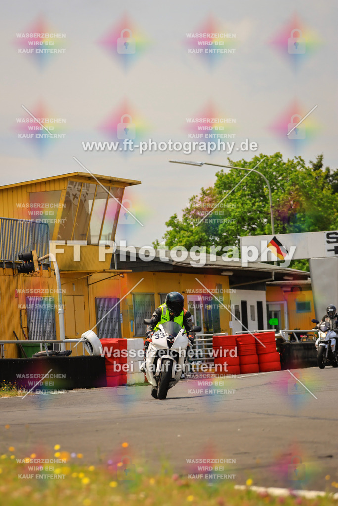 _DSK2611 | Hier findet Ihr Bilder von Touristenfahrten auf der Nürburgring Nordschleife oder von anderen Veranstaltungen die ich besucht habe. Viel Spass beim Durch Schauen 
