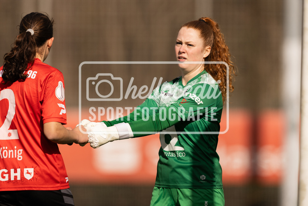 Fußball I Frauen I Saison 2025-2026 I Regionalliga Nord I 16. Spieltag I Hannover 96 - SpVg Aurich-96 | realhellocedii - Realisiert mit Pictrs.com