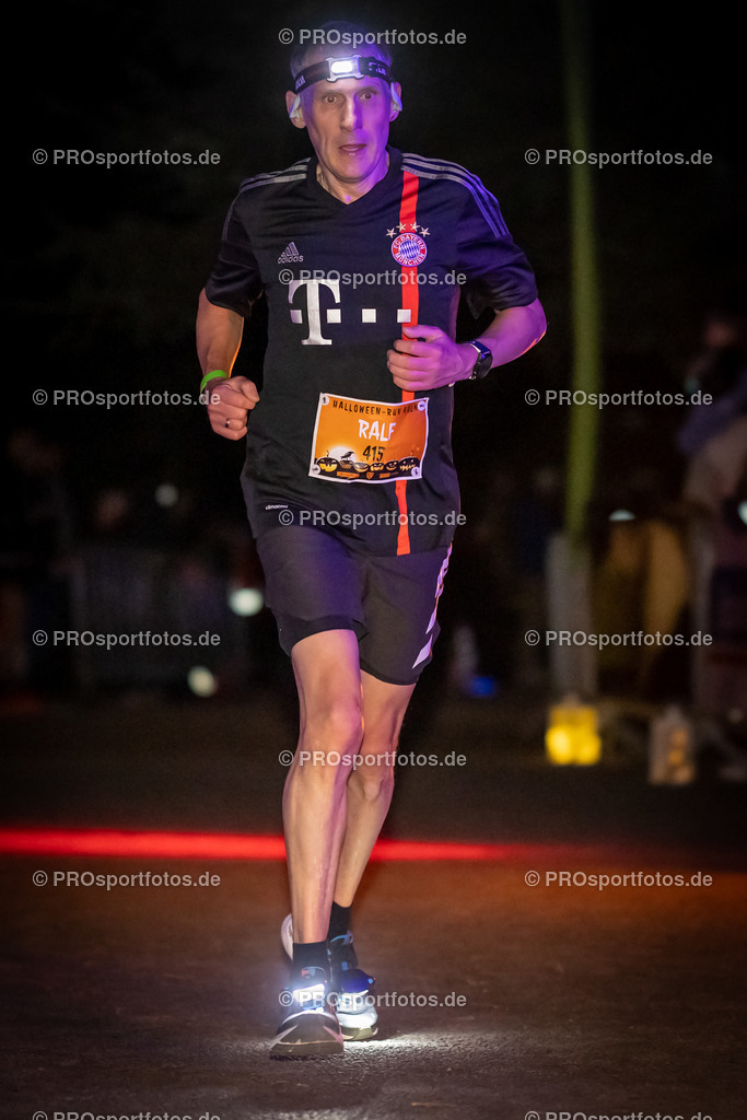 Halloween Run 2022 in Koeln, 31.10.2022 | Impressionen vom Halloween Run 2022 am 31.10.2022 in Koeln (Forstbotanischer Garten Rodenkirchen). Foto: BEAUTIFUL SPORTS/Axel Kohring