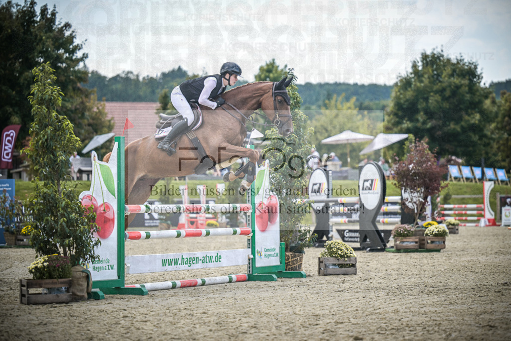 DOS_6942 | Entdecke hochwertige Reitturnierfotos von Foto Oger. Professionell, emotional und authentisch – jetzt Lieblingsmomente im Shop bestellen.Deutschlandweite Turnierfotografie. - Realisiert mit Pictrs.com