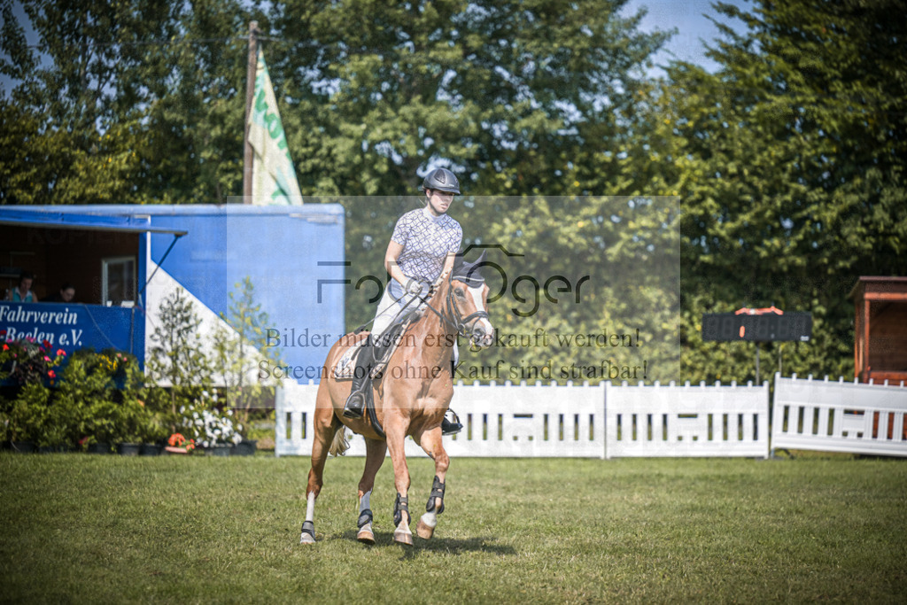 DOS_4515 | Entdecke hochwertige Reitturnierfotos von Foto Oger. Professionell, emotional und authentisch – jetzt Lieblingsmomente im Shop bestellen.Deutschlandweite Turnierfotografie. - Realisiert mit Pictrs.com