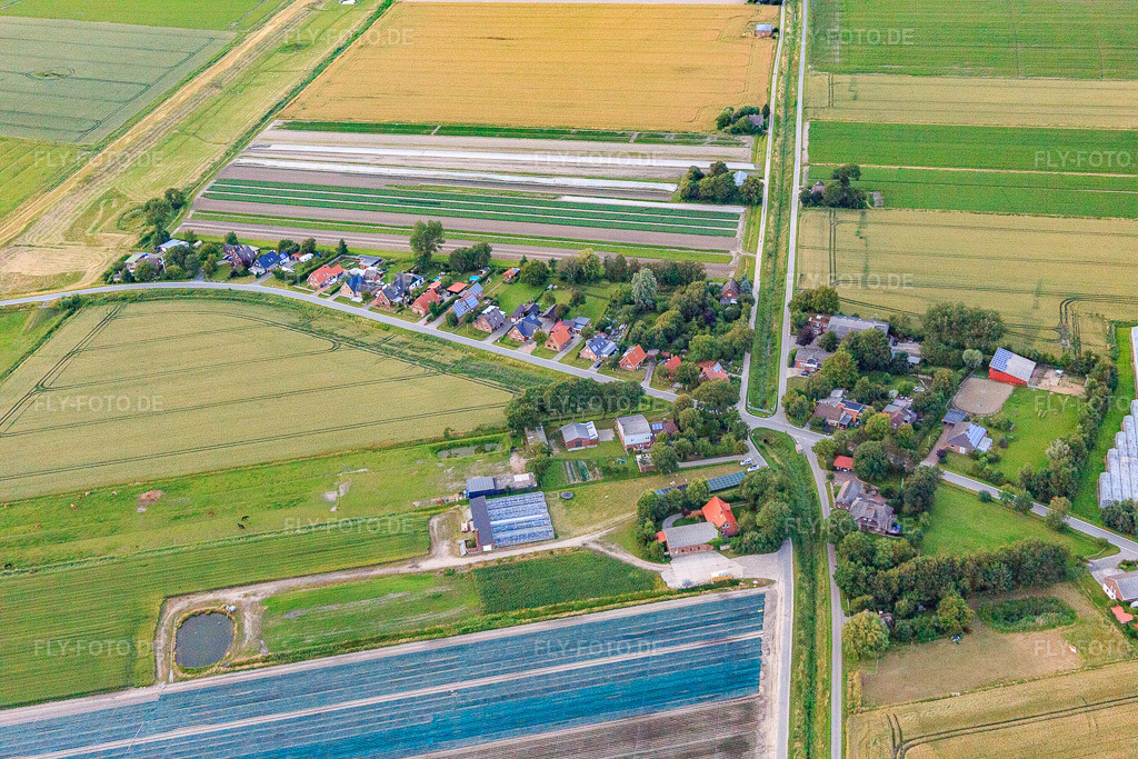 Luftbild: Ortsansicht von Südwesten im Ortsteil Schülperweide in Schülp im Bundesland Schleswig-Holstein in Deutschland. Foto: IMG_007919.jpg vom 08.07.2020 durch Werner Riehm/FLY-FOTO.de
