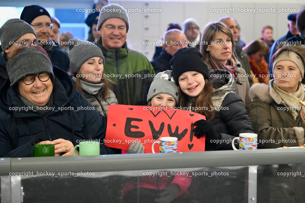 Eishallen Eröffnung Eberstein | Eishallen Eröffnung Eberstein, Eishallen Eröffnung Eberstein am 07.12.2024 in Eberstein (Halle Eberstein), Austria, (Photo by Bernd Stefan)