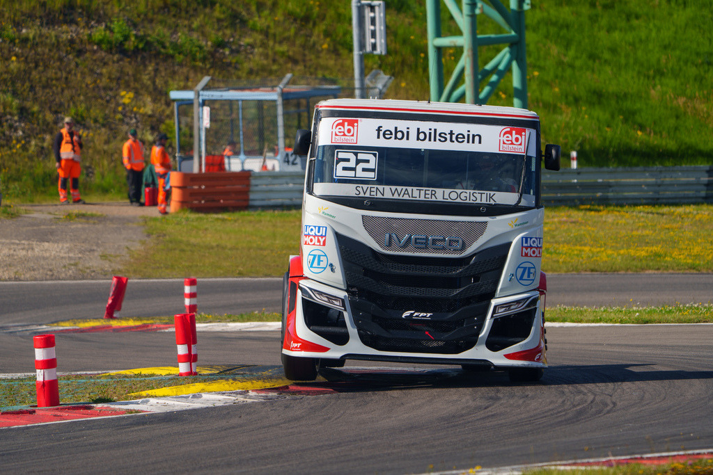 A7407556 | 14.07.2024 Goodyear FIA European Truck Racing Championship (ETRC) NürburgringBild: #22 Lukas Hahn im Team Hahn Racing Iveco, Ausgang Vedol Schikane - Realisiert mit Pictrs.com