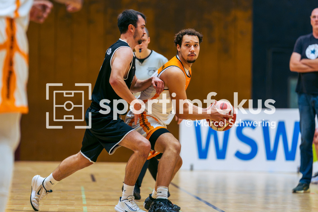Südwest Baskets Wuppertal – SC Fast-Break Leverkusen | 2. Regionalliga 1 Herren: Südwest Baskets Wuppertal gegen SC Fast-Break Leverkusen, Wuppertal, 19.09.2026. Endstand: 82:71. sportimfokus / Marcel Schwering - Realisiert mit Pictrs.com