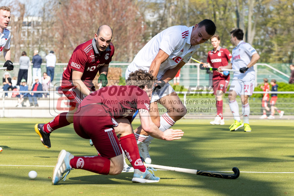 SFE_20260322_0039 | Köln, Deutschland, 22.03.26: Feldhockey 1. Bundesliga Herren zwischen Rot-Weiss Köln - Münchener HC im REWE Sportpark am 22.03.2026 in Köln, Deutschland. (Foto von Stephan Fehrmann)Köln, Germany, 22.03.26: Feldhockey 1. Bundesliga Herren between Rot-Weiss Köln - Münchener HC in REWE Sportpark at 22.03.2026 in Köln, Deutschland. (Foto from Stephan Fehrmann)