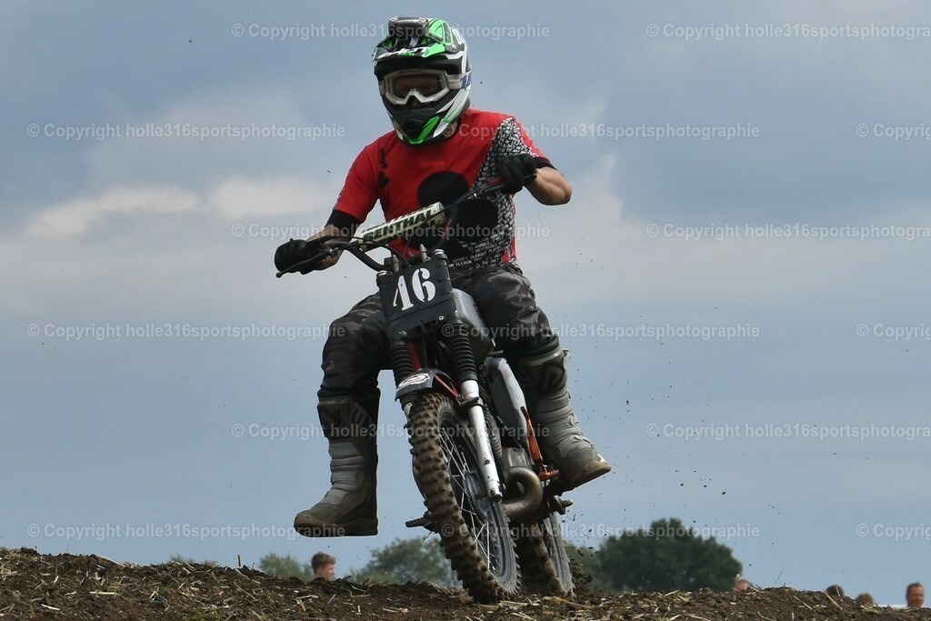 DSC_0029_01 (2) | Sportfotografie , Motorsport, Motoross, Reitsport, Mointainbike, Enduro,
Landschaft , Outdoor, Eventfotografie, Landschaft, Bilder online bestellen - Realisiert mit Pictrs.com