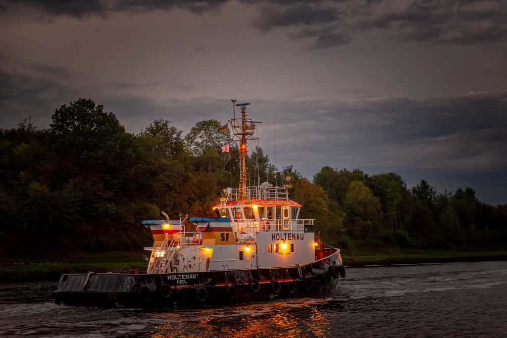 CCK_5284-Verbessert-RR | Entdecken Sie hochwertigen Fotodruck auf Leinwand, Acrylglas, Alu-Dibond und weiteren Materialien bei Fotodruck Online. Gestalten Sie individuelle Wandbilder in bester Qualität – ideal für besondere Erinnerungen und stilvolle Dekorationen. 