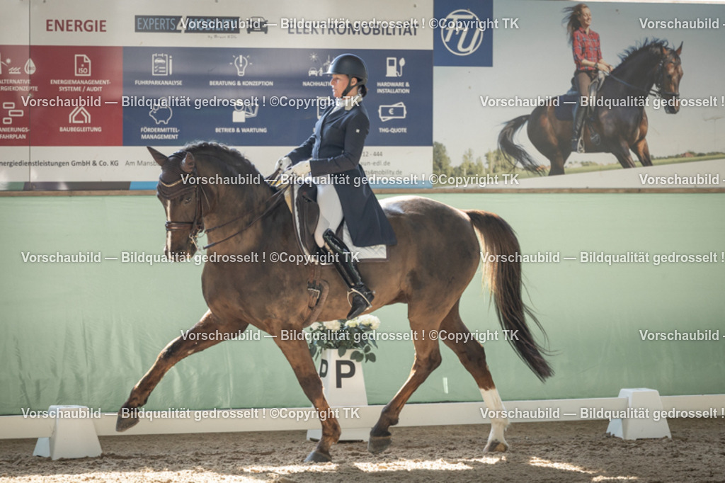 _D5A1827 | Emotionale Pferde- & People-Fotografie rund um Heidelberg, Leimen & Umgebung. Natürliche Fotos von Pferd, Mensch & Familie. Jetzt Termin sichern!