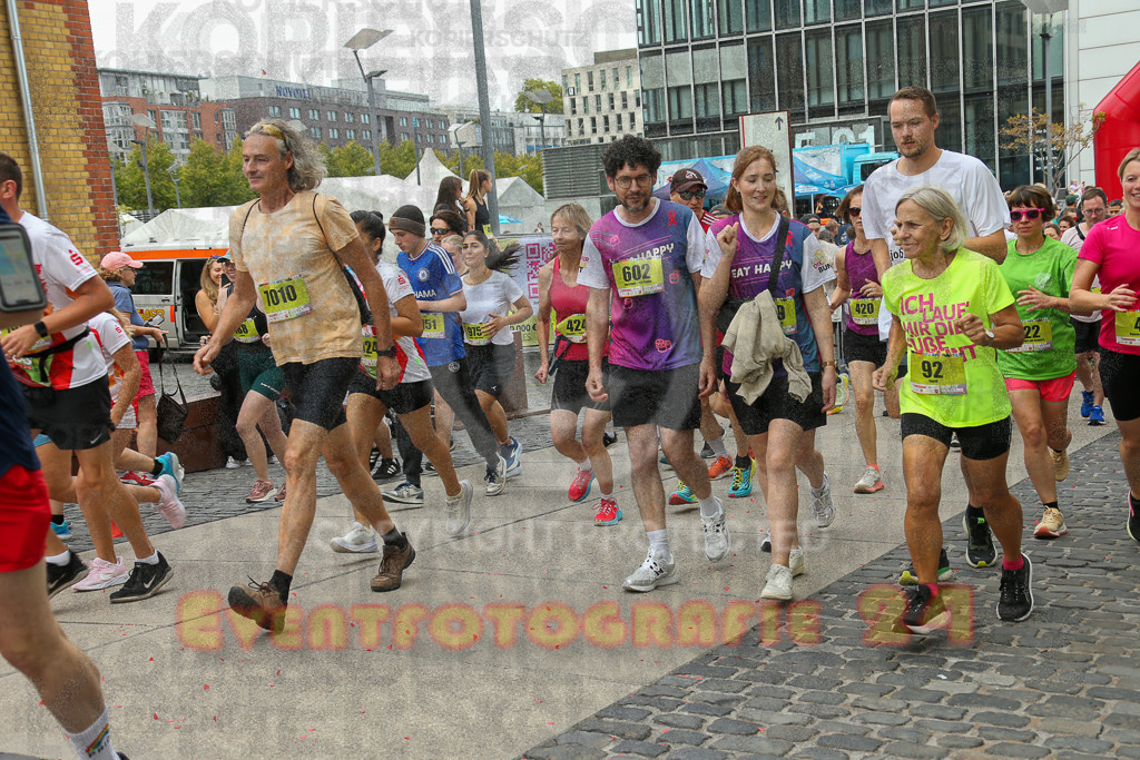 250920_1300_EX1_3792 | Sportfotografie im Rhein-Sieg Kreis, Köln, Bonn, NRW, Rheinland Pfalz, Hessen, etc. Unser Tätigkeitsfeld umfasst den Laufsport vom Volkslauf über den Marathon, Duathlon, Triathon bis zum Ultralauf wie Kölnpfad Ultra oder Schindertrail.