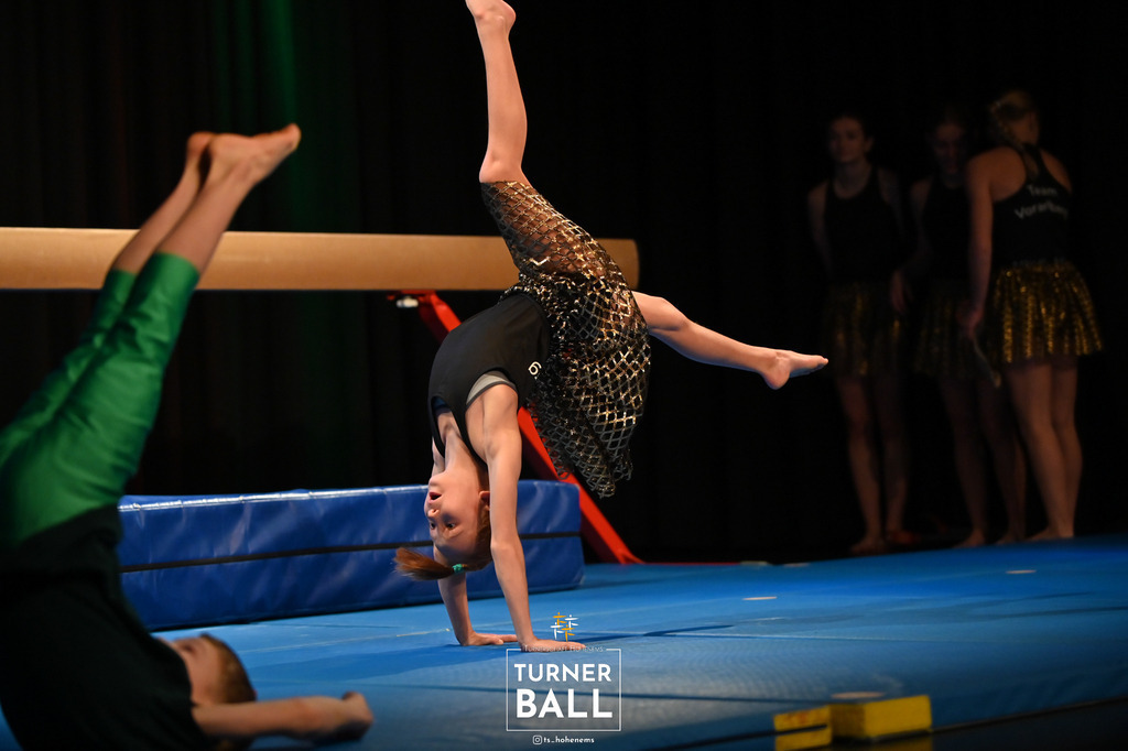 DSC_8803 | "Fussifoto.com – Ihr Ansprechpartner für hochwertige Fotografie! Entdecken Sie kreative Bilder und professionelle Dienstleistungen. Kontaktieren Sie uns für Ihre Projekte!"