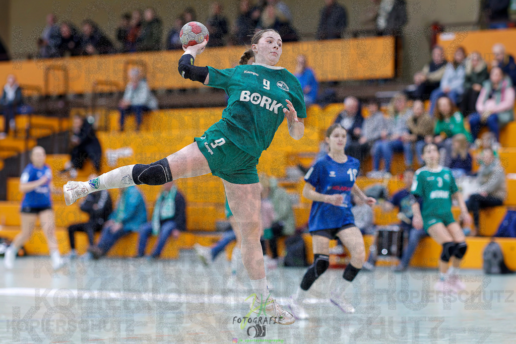 Jugenbundesliga wJB; HSG Kleenheim/Langgöns - SG Kappelwindeck/Steinbach | Jugenbundesliga wJB; HSG Kleenheim/Langgöns - SG Kappelwindeck/Steinbach am 23.11.2025 in Oberkleen (Weidig-Halle)Photo © 2025 - Jörg Heinrich - Realisiert mit Pictrs.com