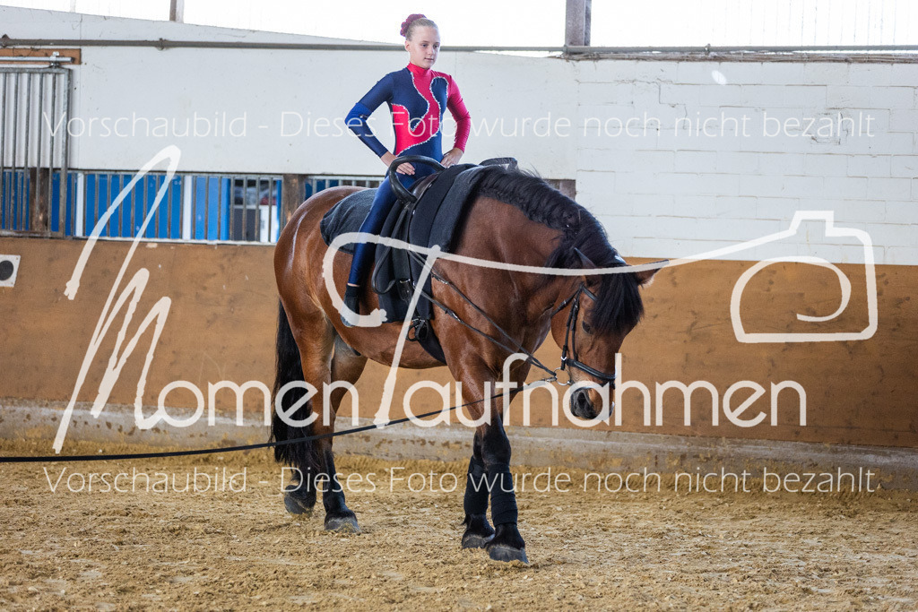 SS-Maxi-106 | MomenTaufnahmen Pferdesportfotos