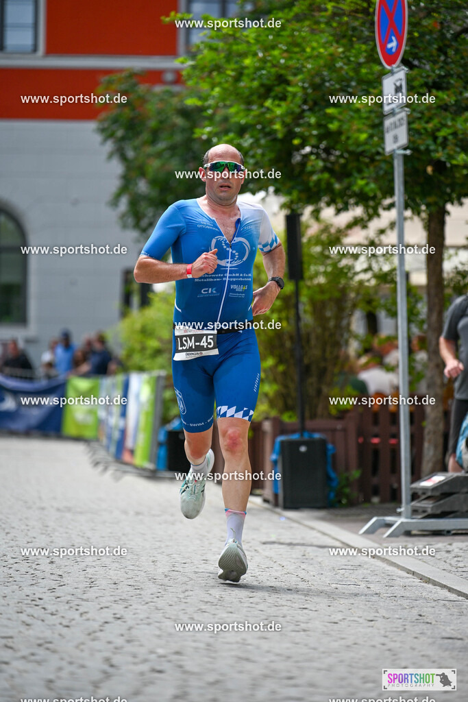 SZI_6497 | Stadttriathlon Erding 2025. #yourpictrs #sportshot_your_pictrs @Sportshotphotography #stadttriathlonerding Copyright: www.sportshot.de