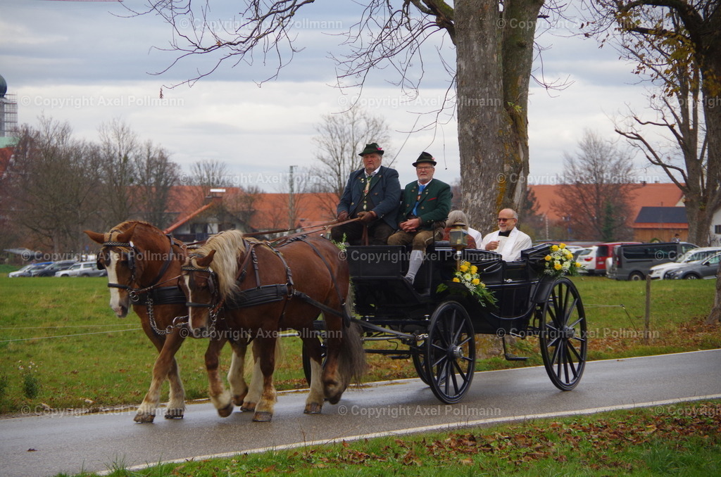 IMGP9689 | fotografiert von Axel PollmannLeonhardi Wallfahrt Benediktbeuern und Murnau, Fronleichnam, Fasching, Landschaft im Loisachtal und Benediktbeuern  - Realisiert mit Pictrs.com