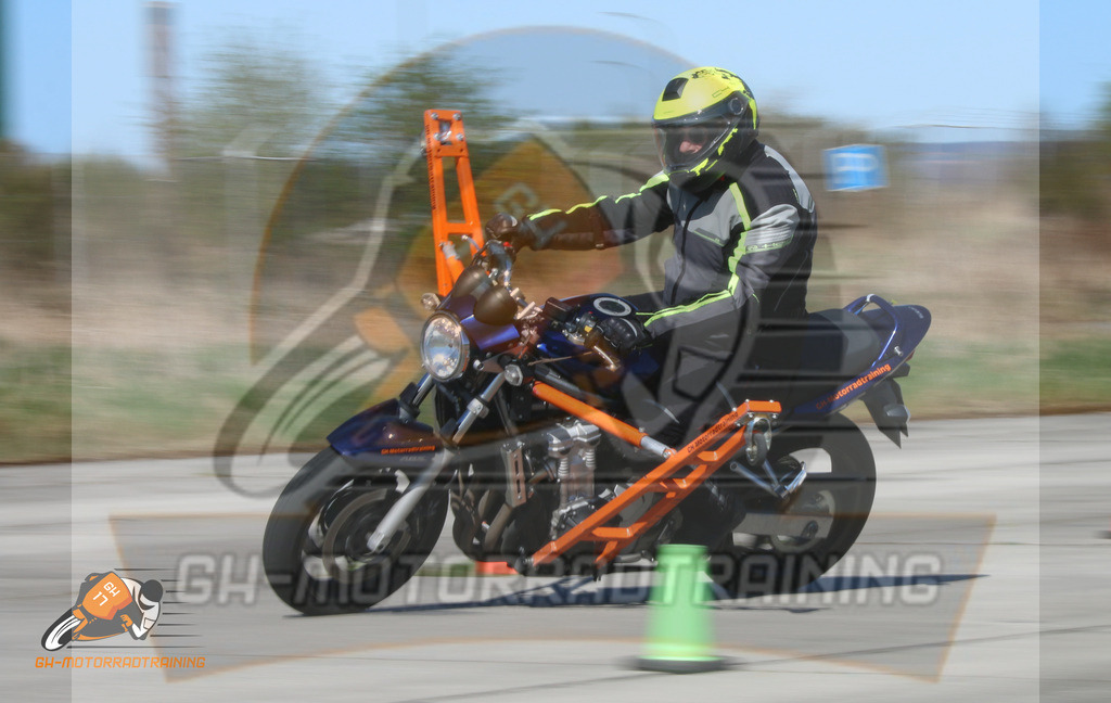 IMG_9491 | gh-motorradtraining-foto.de - Realisiert mit Pictrs.com