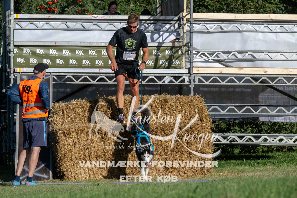 0829_ZZ93889 | kk-dogfotos