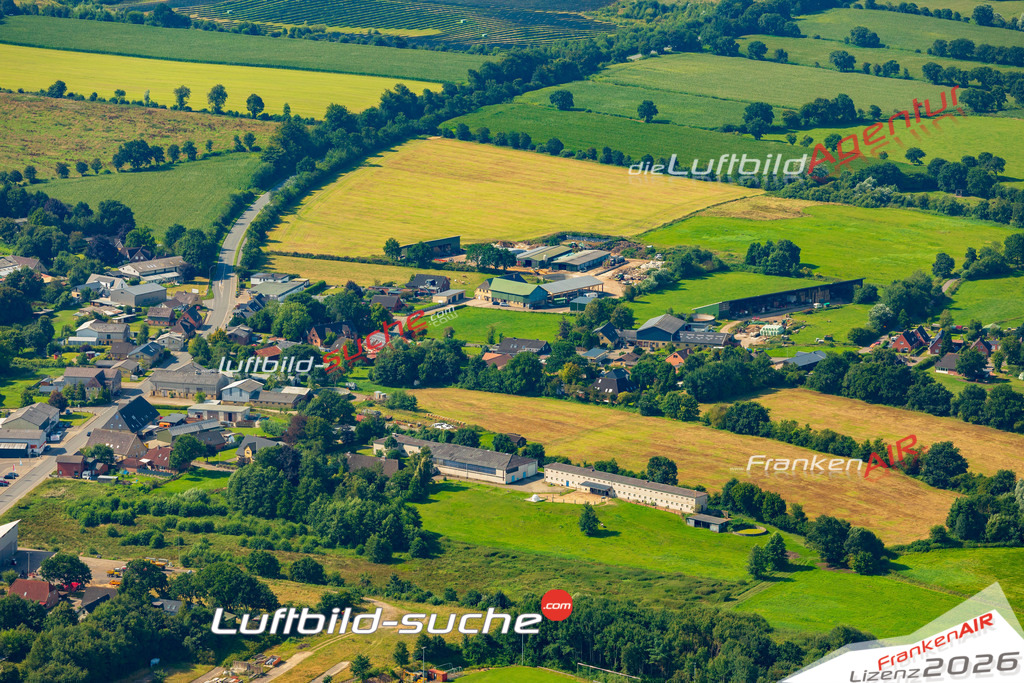 Bild der Stadt Pahlen - Die Luftaufnahme wurde 2025 vom UL-Flugzeug heraus erstellt ( keine Drohne ) - Hochauflösende Luftaufnahme - für professionelle Ausdrucke geeignet. Die Geschenkidee !Hier alle&nbsp;Infos zur Lizenzierung der LuftaufnahmeWir fliegen auch dieses Jahr wieder in Ihre Region um Luftbilder zu erstellen.- Luftbild anfragen