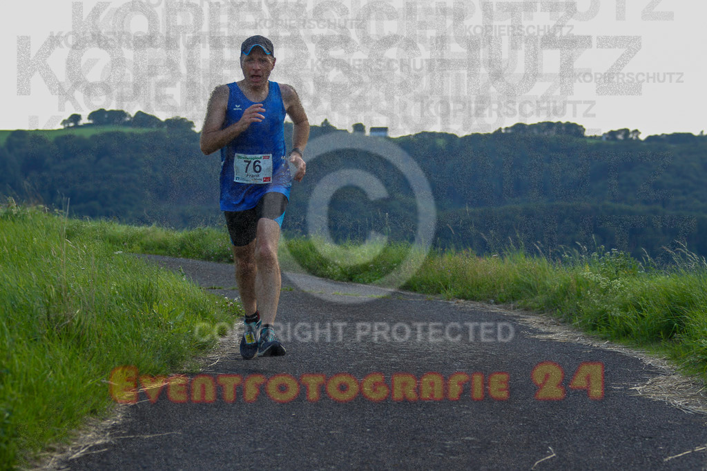 230804_1900_EV4_3962 | Sportfotografie im Rhein-Sieg Kreis, Köln, Bonn, NRW, Rheinland Pfalz, Hessen, etc. Unser Tätigkeitsfeld umfasst den Laufsport vom Volkslauf über den Marathon, Duathlon, Triathon bis zum Ultralauf wie Kölnpfad Ultra oder Schindertrail.