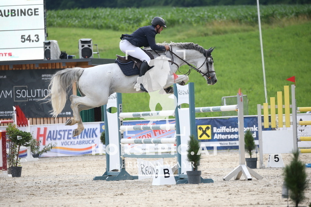 DL2Q2786 | Willkommen bei Brunnmayr - Design & Fotografie – Ihrem Spezialisten für Reitturniere und Pferdeveranstaltungen in Oberösterreich, Salzburg und Bayern! Seit über 17 Jahren sind wir leidenschaftlich dabei.