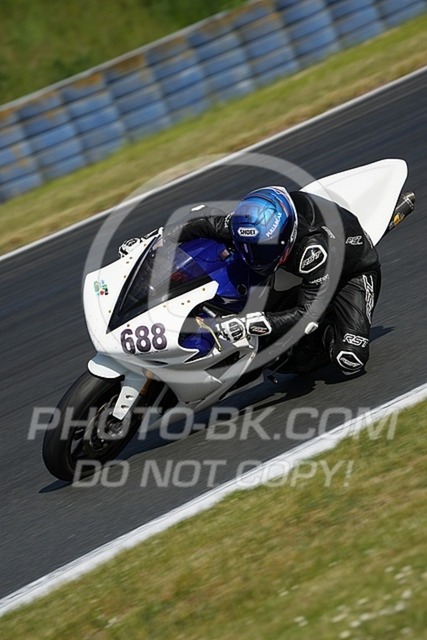 2025_05_12_PBK_17371 | Sportfotografie; SlowMotion; Video; Rennstrecke; Hafeneger; Speer; Racing; RSE; BMW; CBO; Trackday; Motorsportarena; Hockenheimring; Brno; Most; Barcelona; Valencia