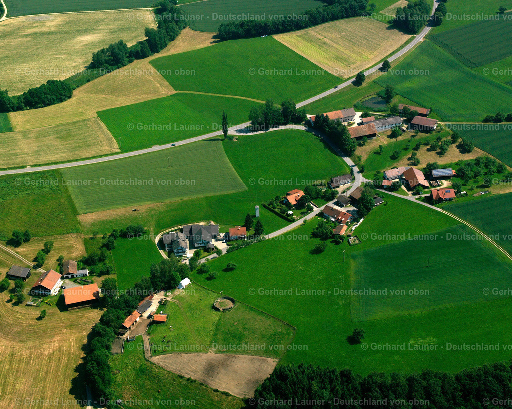 2519807 | Taußersdorf, Neukirchen