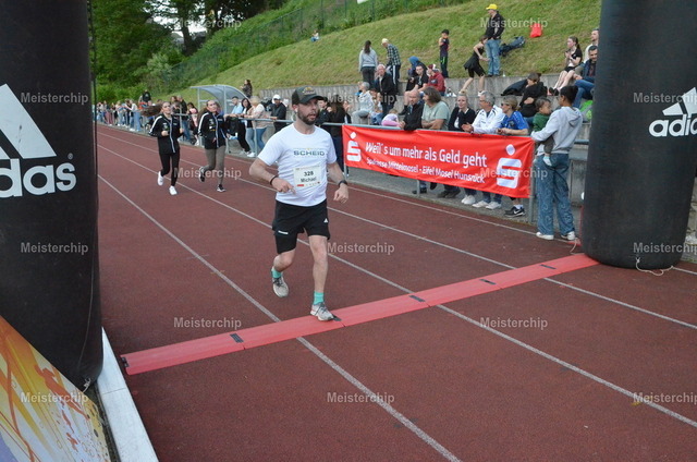 19-46-29_ | Meisterchip Fotoshop - Realisiert mit Pictrs.com