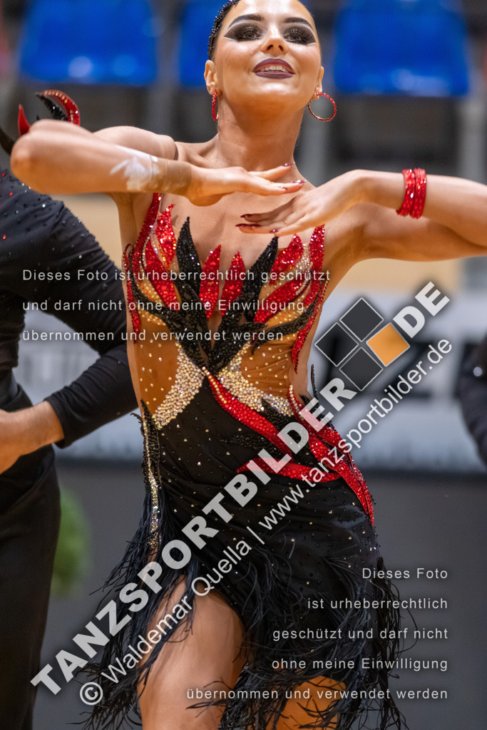 20260328-03137 | Hier finden Sie Tanz Bilder vom Latein und Standard Formationen tanzen. Sportbilder vom Tanzsport. Schöne Fotos und von Weltmeisterschaft, Europameisterschaft, Bundesliga, Regionalliga, Oberliga und Landesliga sowie von GOC Stuttgart, DanceComp, WM Bremen