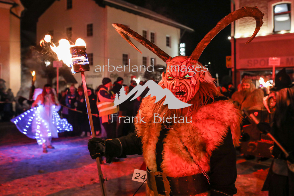 OE7A1131 | Medien- Sport- Entertainmentfotos