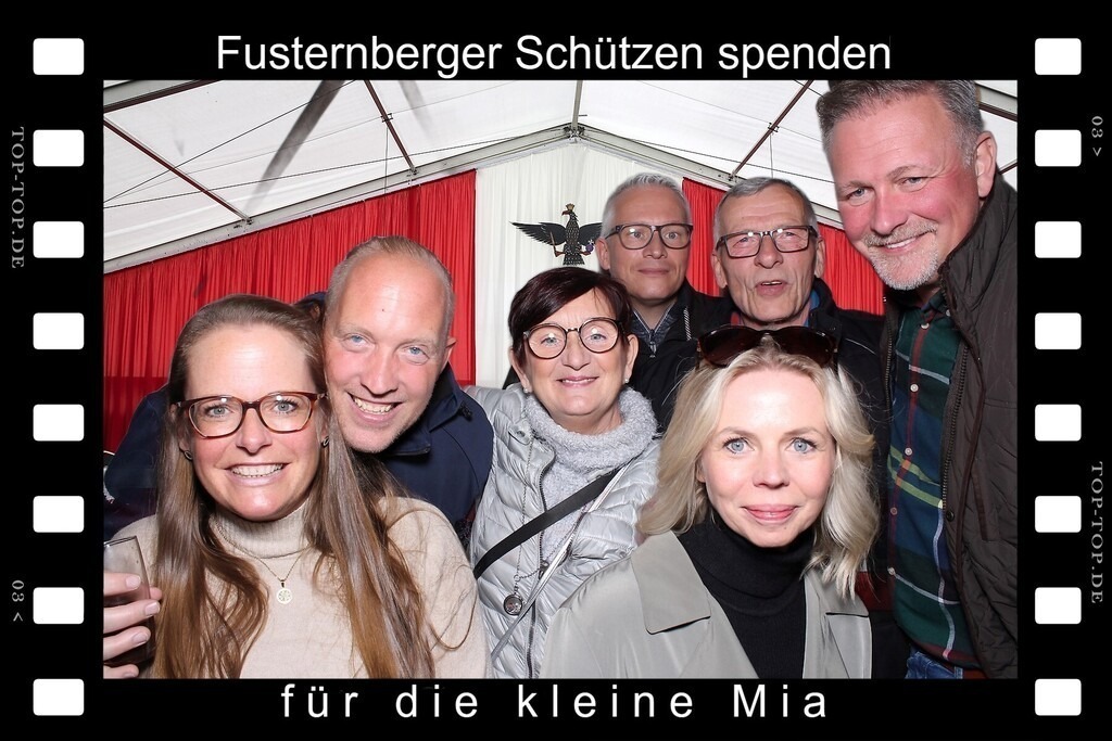 top-top.de 240928-028 | Foto, Video, Fotografie, Videografie, Fotobox, DJ, Discjockey, Musik, Musikbox, Veranstaltung, Photobooth, Amazon, Ebay, Buchtipp, Bestseller, Autor, Verlag, Buch, Wesel, Hamminkeln, NRW, Dinslaken, Rees, Drohne, Hochzeit, Party, Fotobox, Wesel, Fotograf