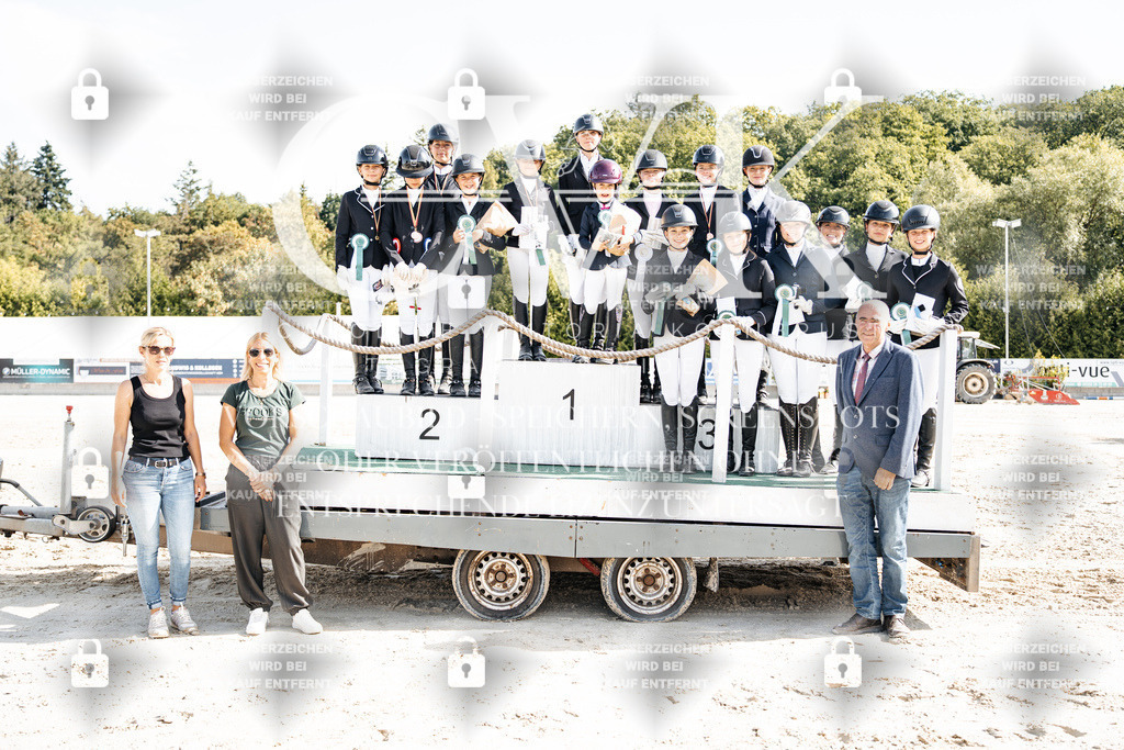 CK705070 | Turnierfotografie Pferdefotografie Trier Rheinland-Pfalz Pferdesport Reitsport Tierfotografie Sportfotografie Pferdevideo Pferdevideografie Equestrianvideography equestrianphotography  - Realisiert mit Pictrs.com