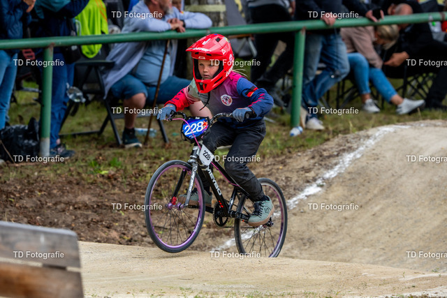 BayBMX2026-06172 | Fotogalerie von Thomas Dettweiler mit Eventbildern und lizenzfreien Fotos. Perfekt als Wandbild, für Büro, Website oder private Nutzung. - Realisiert mit Pictrs.com